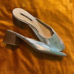 ZARA BASIC METALLIC SILVER SLIDES/MULES